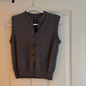 Gray Button-Up Sleeveless Cardigan
